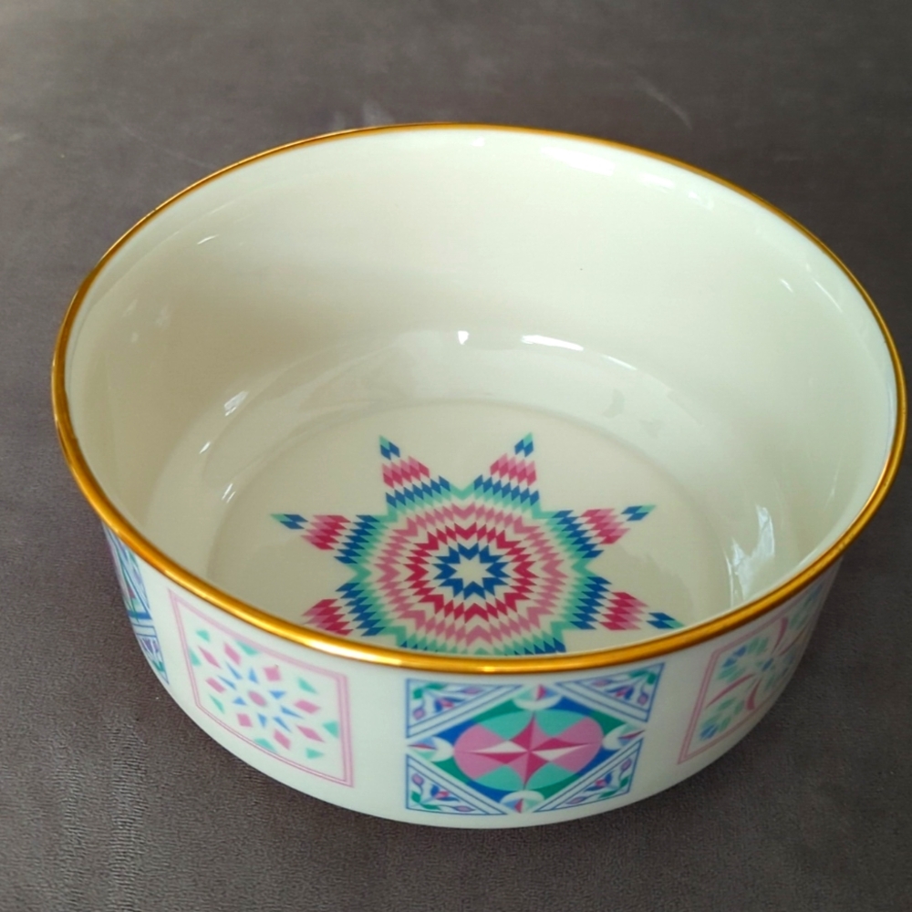 The Album Quilt bowl